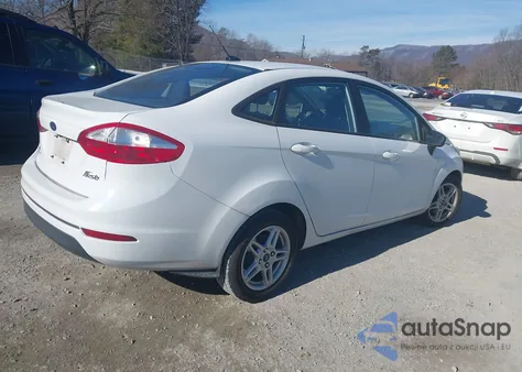 2018 Ford Fiesta Se z USA, uszkodzony, nr VIN 3FADP4BJ0JM135980